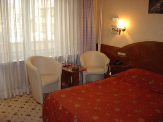Carpati Hotel, Baia Mare, room